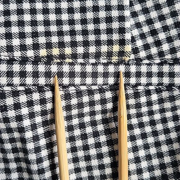 OLD NAVY Mid-Rise Pixie Pant Black White Checkered Gingham Pattern size 6R - Picture 8 of 13